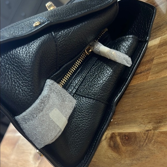 Coach Black Leather Women's Bag - Picture 8 of 10